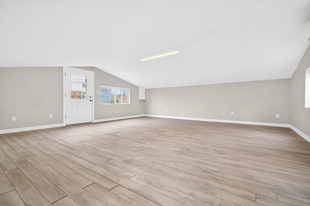 40 Montvale Street, Unit 1 Boston, MA 02131 - Photo 19 of 31