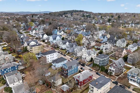 $599,000 | 40 Montvale Street, Unit 1, Boston, MA 02131