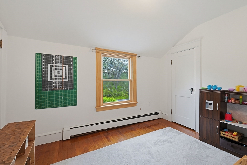 129 Cross Road Westport, MA 02790 - Photo 28 of 42
