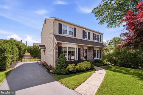 $695,000 | 1811 Winton Avenue, Havertown, PA 19083