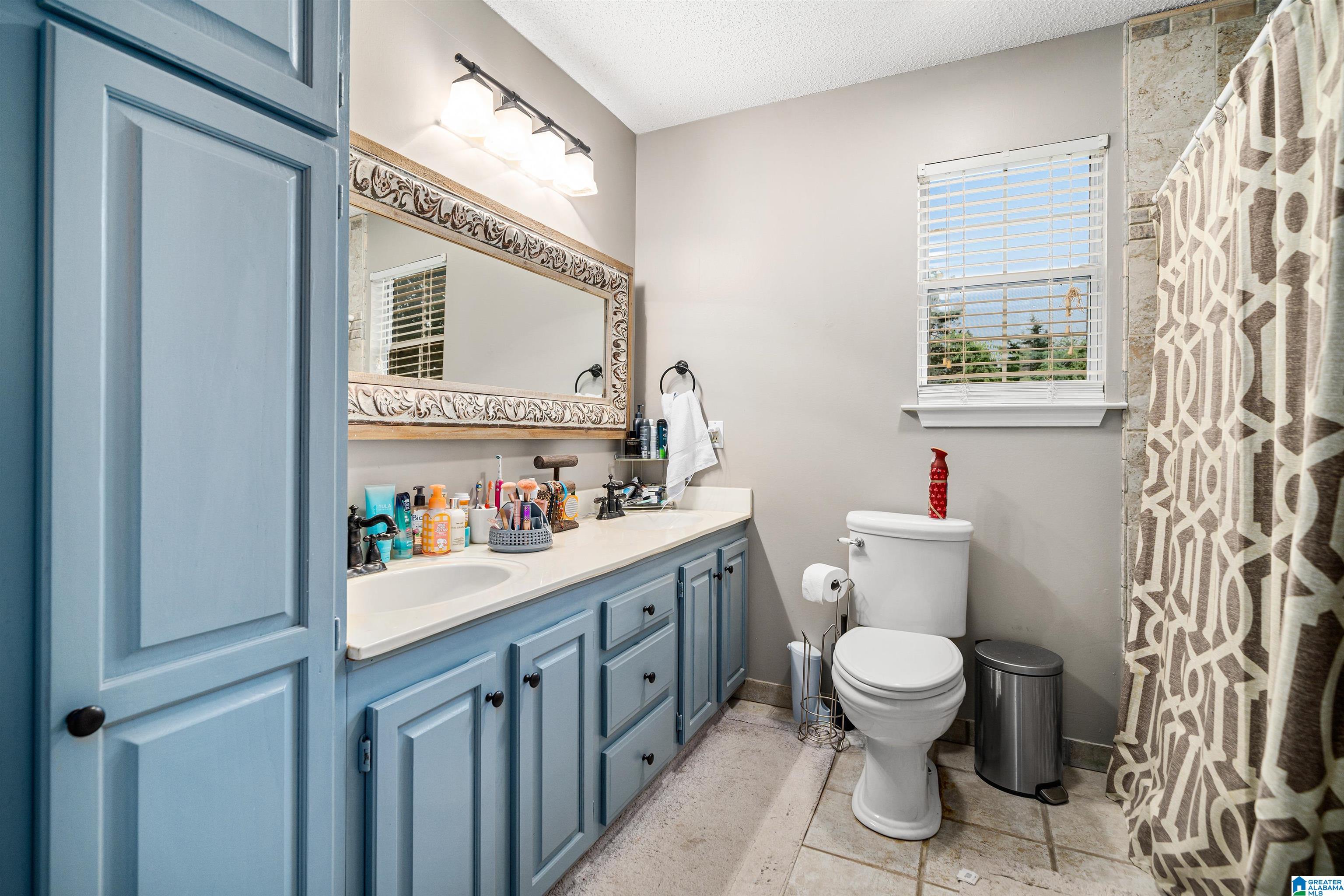 138 Cambridge Lane Alabaster, AL 35007 - Photo 19 of 28