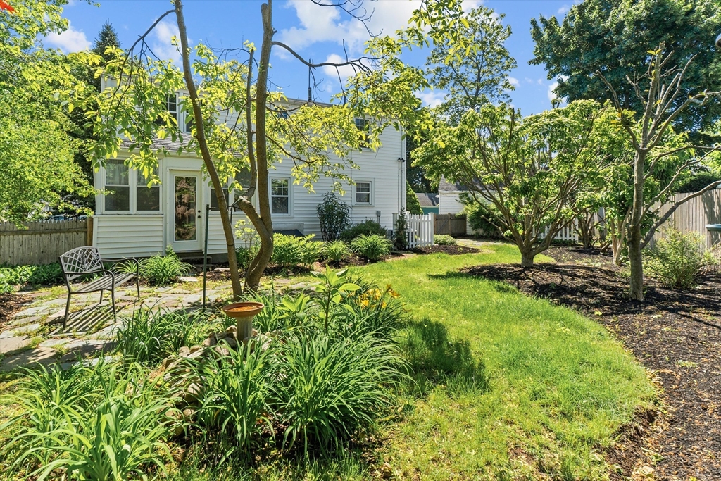 22 Euclid Road Lynn, MA 01904 - Photo 33 of 41 Gallery Image 33
