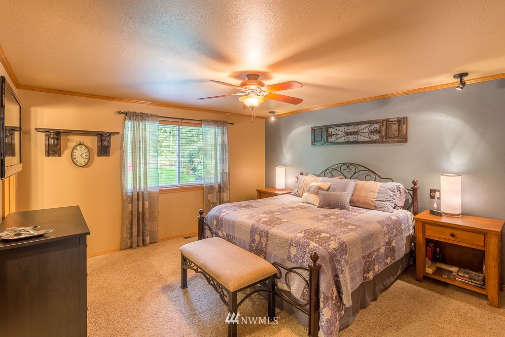 428 Northwest Lake Roesiger Road Snohomish, WA 98290 - Photo 12 of 25