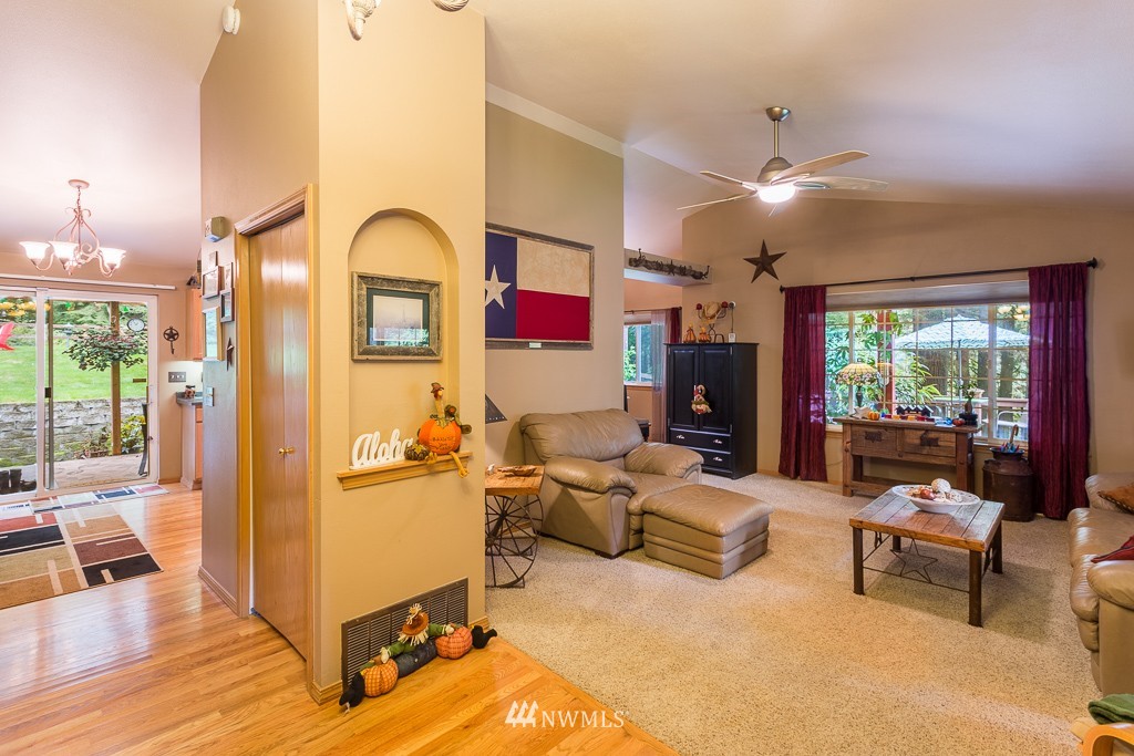 428 Northwest Lake Roesiger Road Snohomish, WA 98290 - Photo 8 of 25