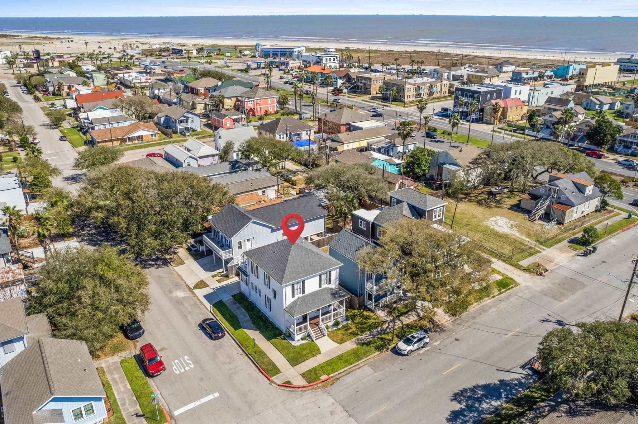 902 9th Street Galveston, TX 77550 - Photo 35 of 38 an aerial view of residential houses with outdoor space