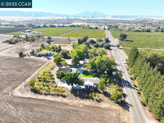 $1,450,000 | 2280 Concord Avenue, Brentwood, CA 94513