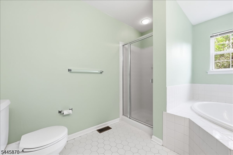 73 Castleton Road Princeton, NJ 08540 - Photo 17 of 29