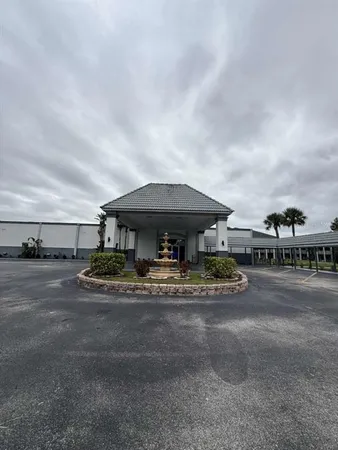 $33,000 | 2050 East Irlo Bronson Memorial Highway, Unit 108, Kissimmee, FL 34744