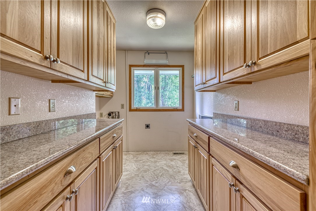 181 Stretch Island Road North Grapeview, WA 98546 - Photo 22 of 40 Gallery Image 22