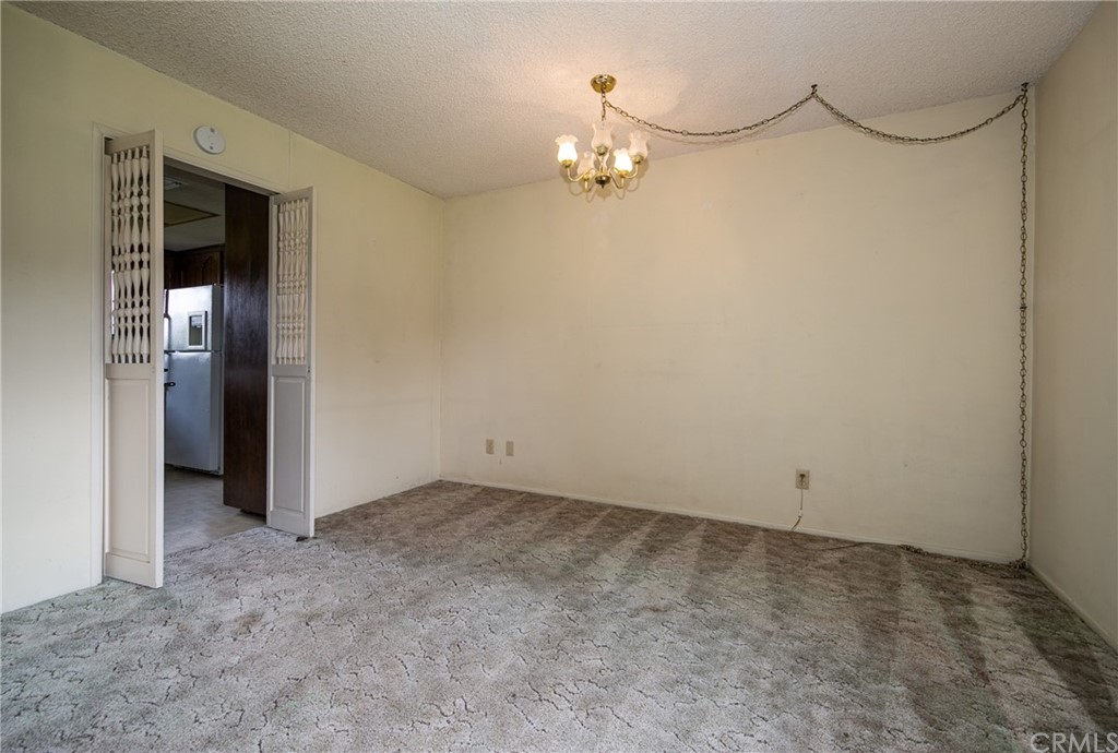 101 Sunridge Way Redlands, CA 92373 - Photo 7 of 28