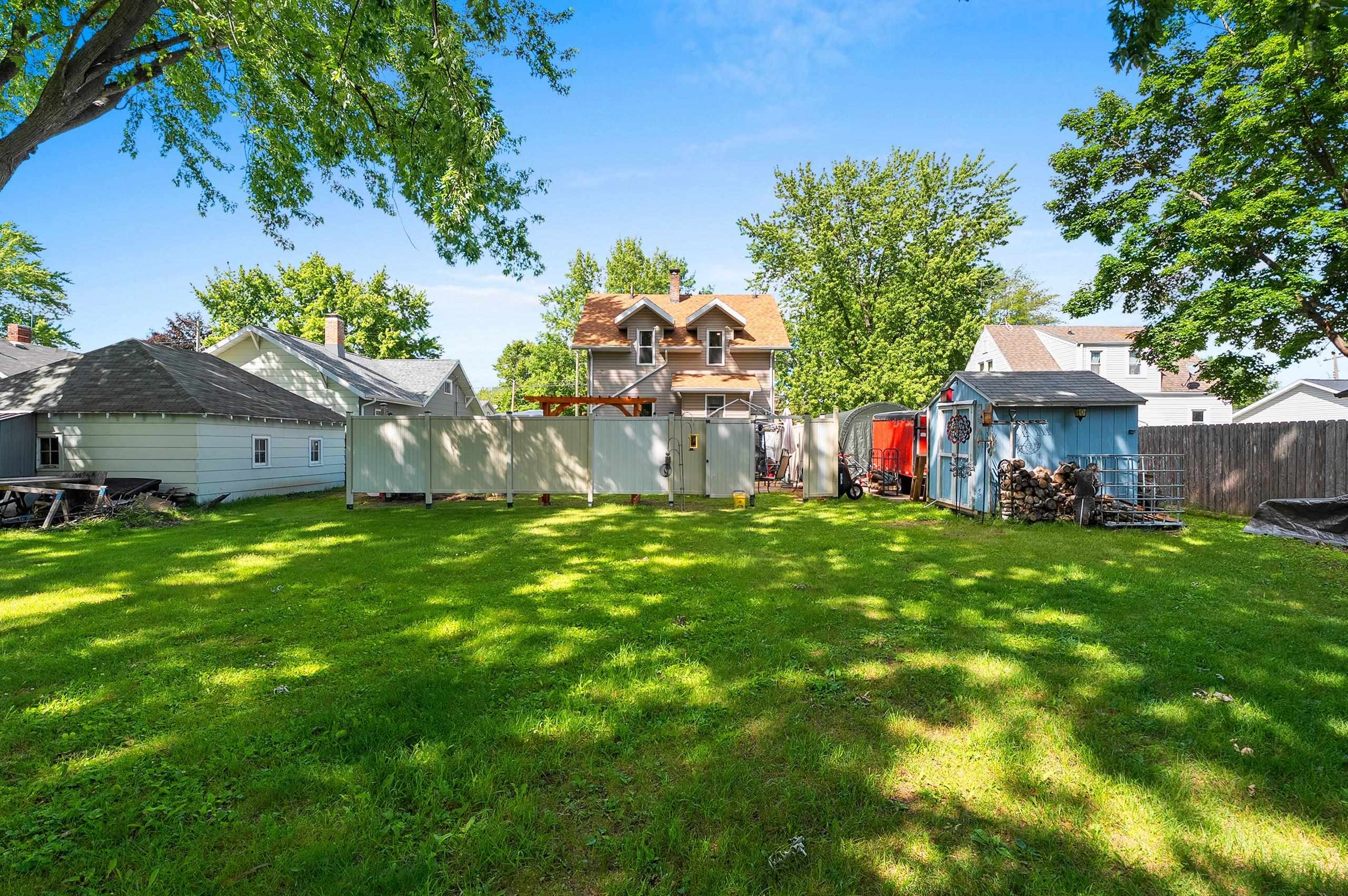 111 10th Street Clintonville, WI 54929 - Photo 9 of 34