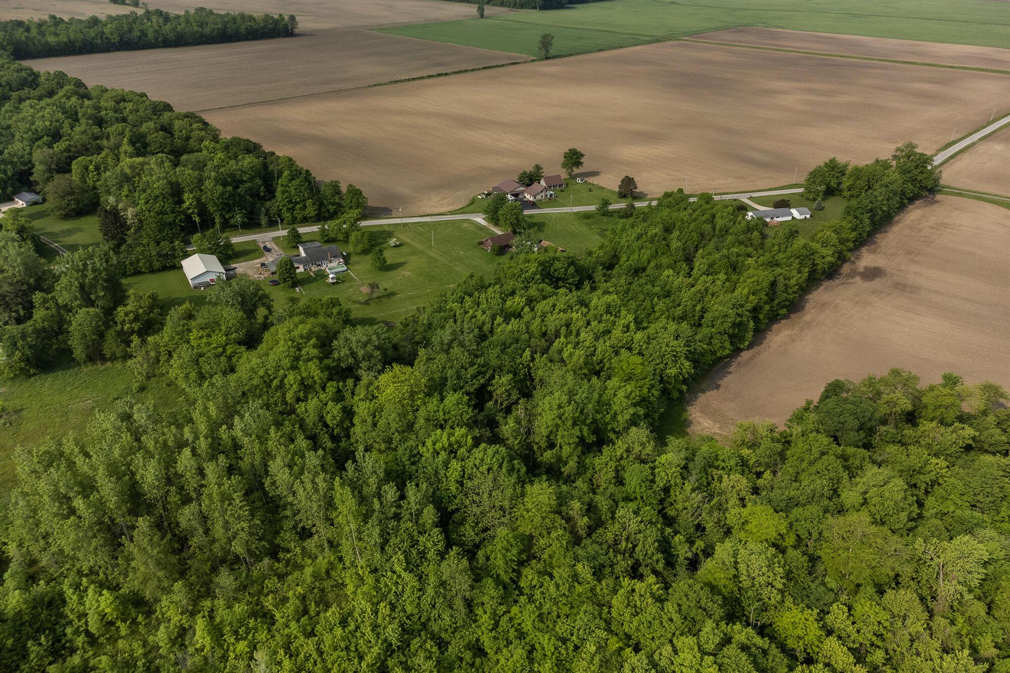 4554 Hook Road Crestline, OH 44827 - Photo 33 of 38 aer-lot-context-northeast