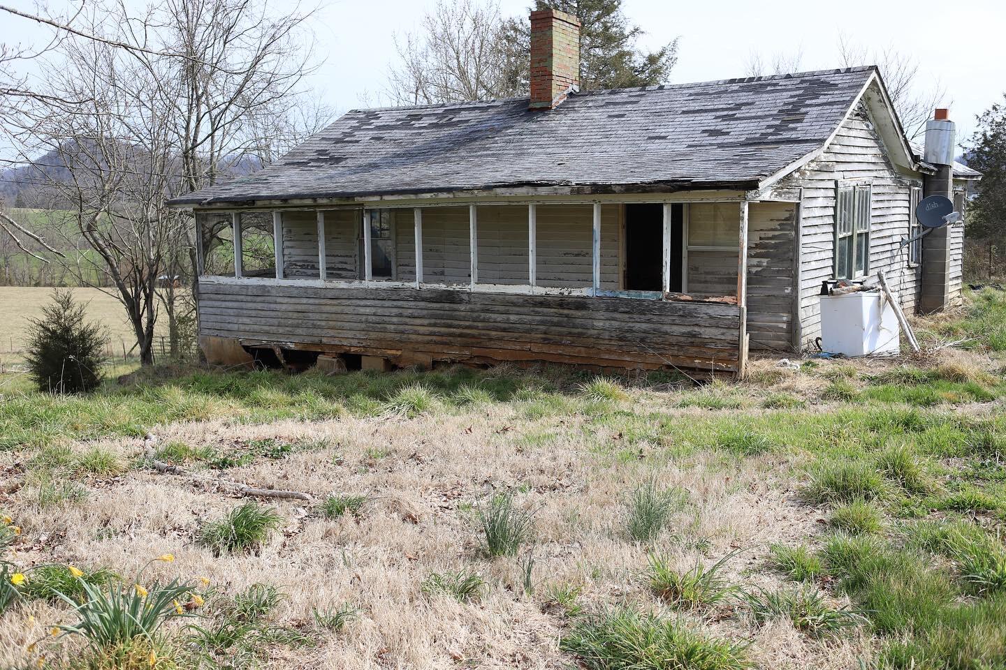 166 Meadow View Road Rogersville, TN 37857 - Photo 3 of 5 20C76AAD-17AE-4117-91A2-2A36788D76A3