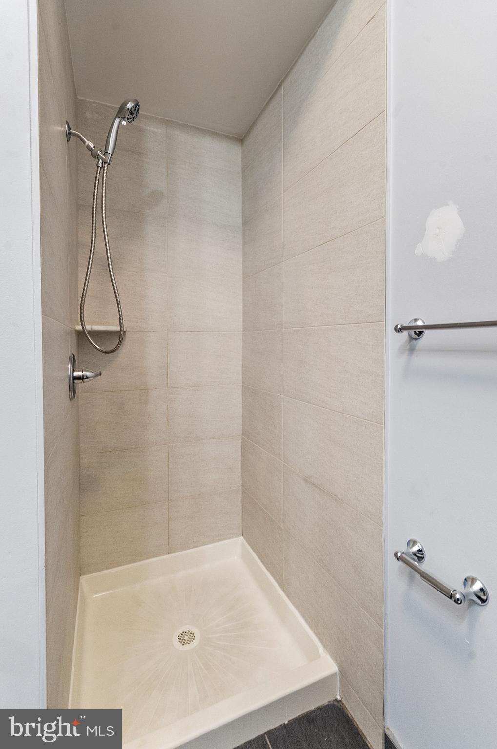 1839 North 18th Street, Unit 2 Philadelphia, PA 19121 - Photo 12 of 21