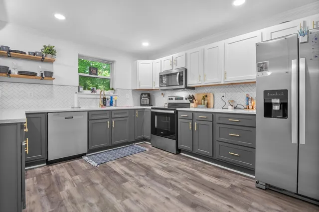 $305,000 | 13777 Tonja Lane South, Soddy Daisy, TN 37379