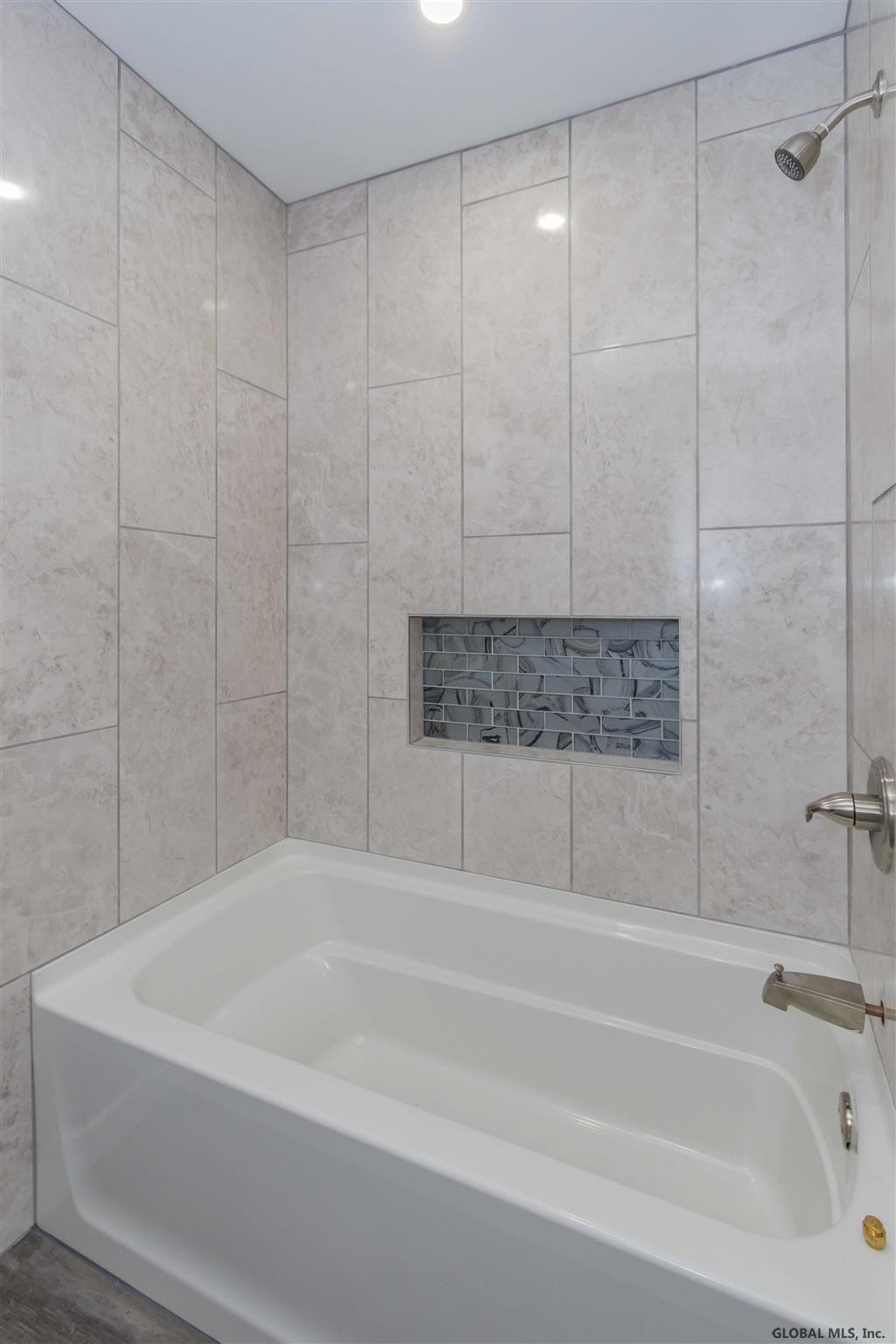 42 Coolidge Road Amsterdam, NY 12010 - Photo 44 of 53 Photo 54