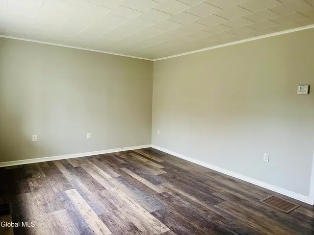 $244,900 | 17 Mohican Terrace, Hudson Falls, NY 12839