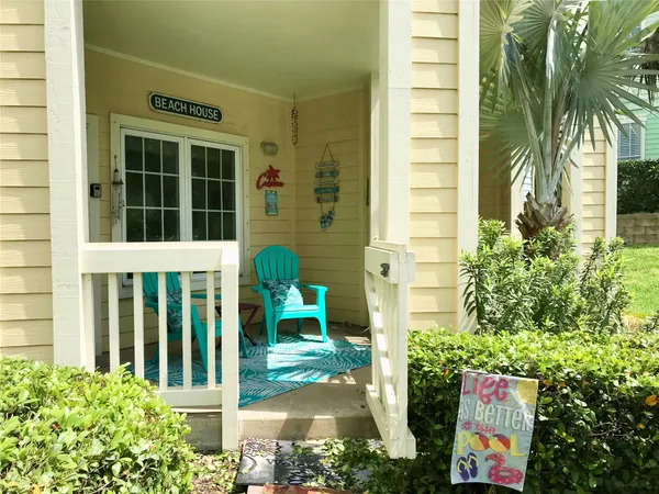 $254,000 | 7000 Seawall Boulevard, Unit 713, Galveston, TX 77551