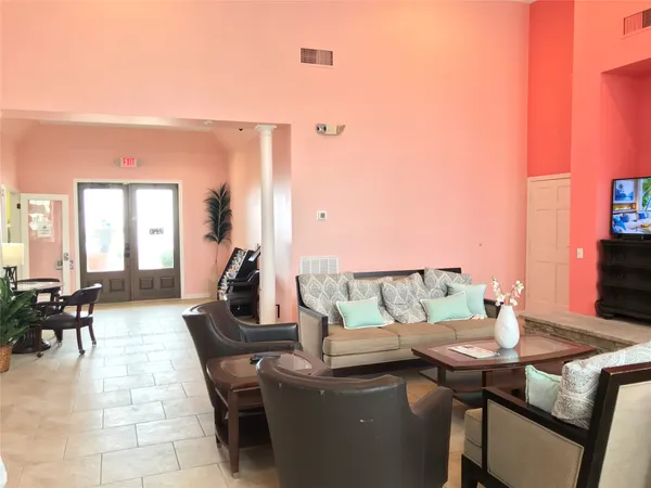 $254,000 | 7000 Seawall Boulevard, Unit 713, Galveston, TX 77551