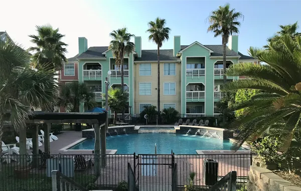 $254,000 | 7000 Seawall Boulevard, Unit 713, Galveston, TX 77551