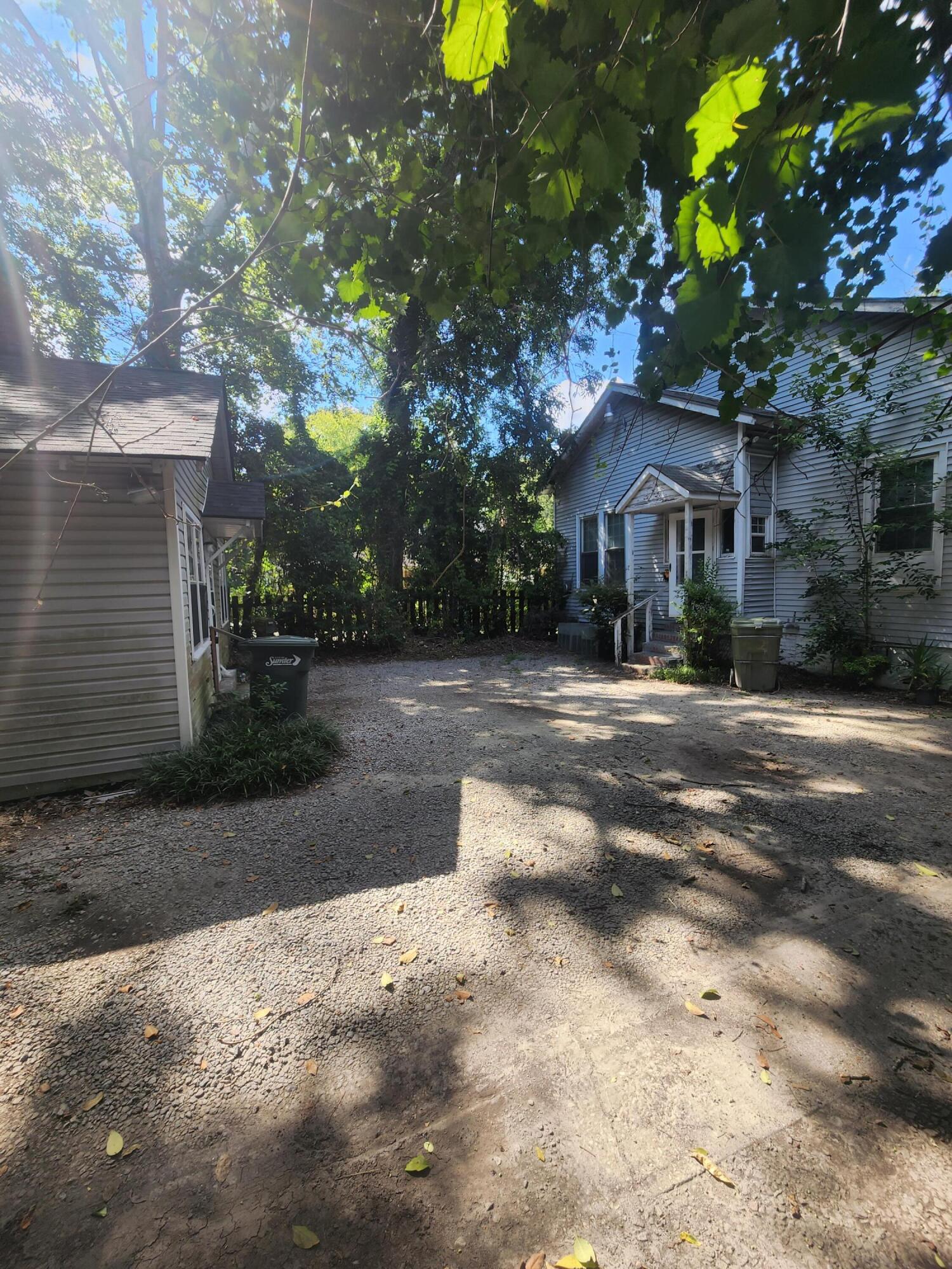 404 West Hampton Avenue Sumter, SC 29150 - Photo 4 of 5 20250829_154817