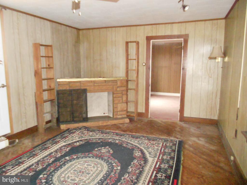 335 Hidden Valley Road Pine Grove, PA 17963 - Photo 5 of 12 Living room