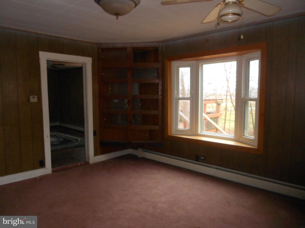 335 Hidden Valley Road Pine Grove, PA 17963 - Photo 7 of 12 Dining room