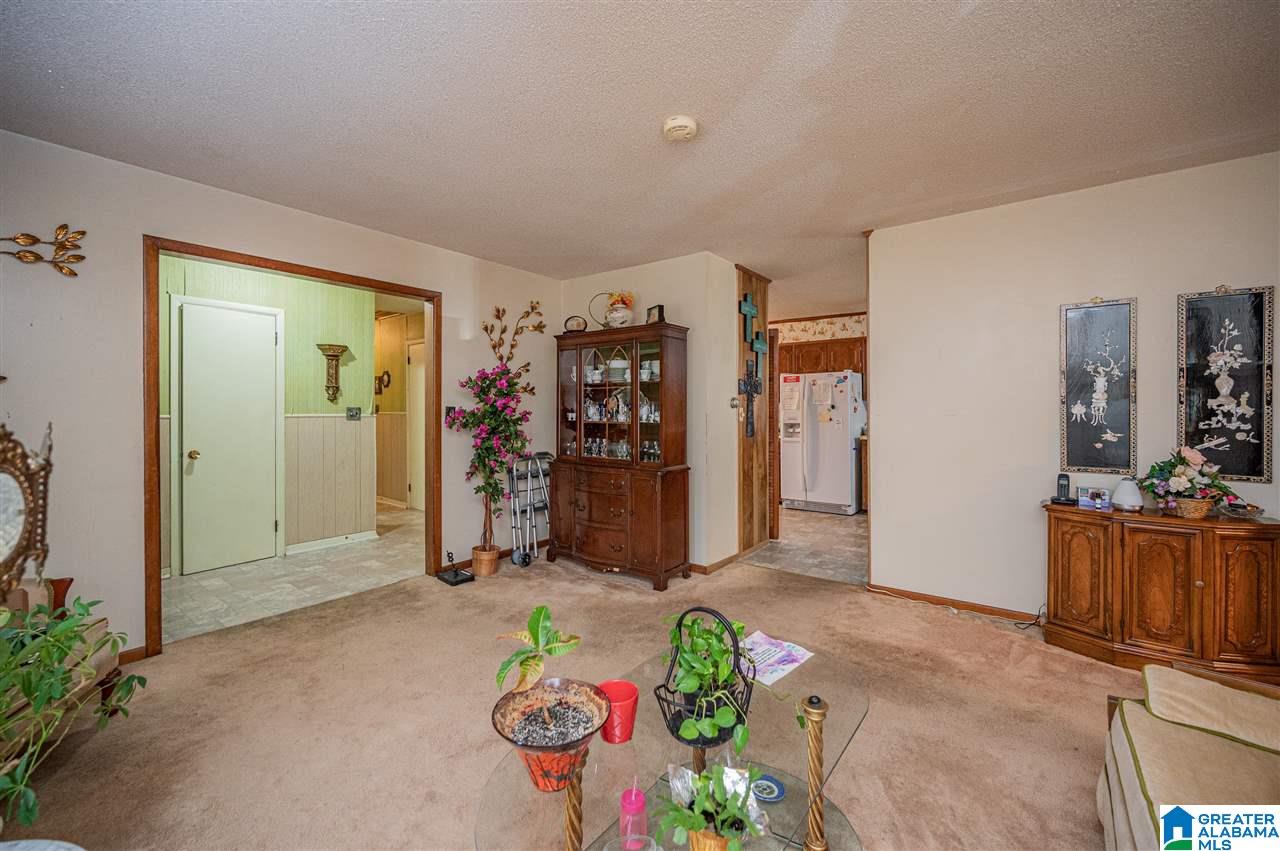 3080 Wenonah Park Road Southwest Birmingham, AL 35211 - Photo 5 of 40