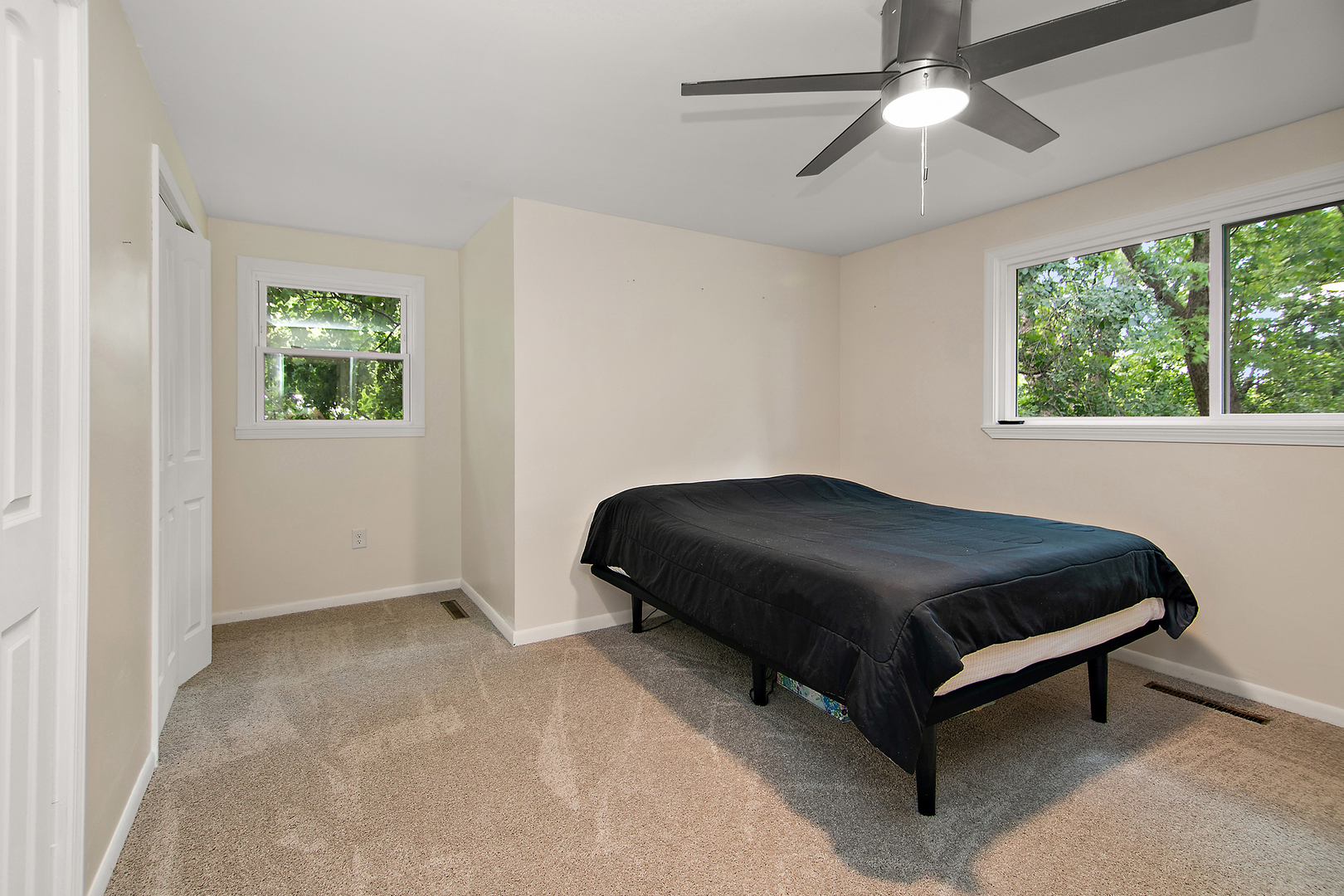 22 Erin Lane Kankakee, IL 60901 - Photo 31 of 45 a bedroom with a bed and window