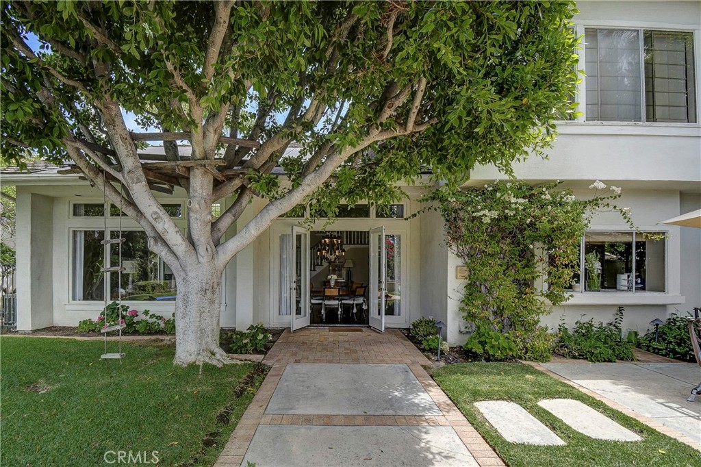 33 Hastings Laguna Niguel, CA 92677 - Photo 10 of 17 front view of a house with a yard