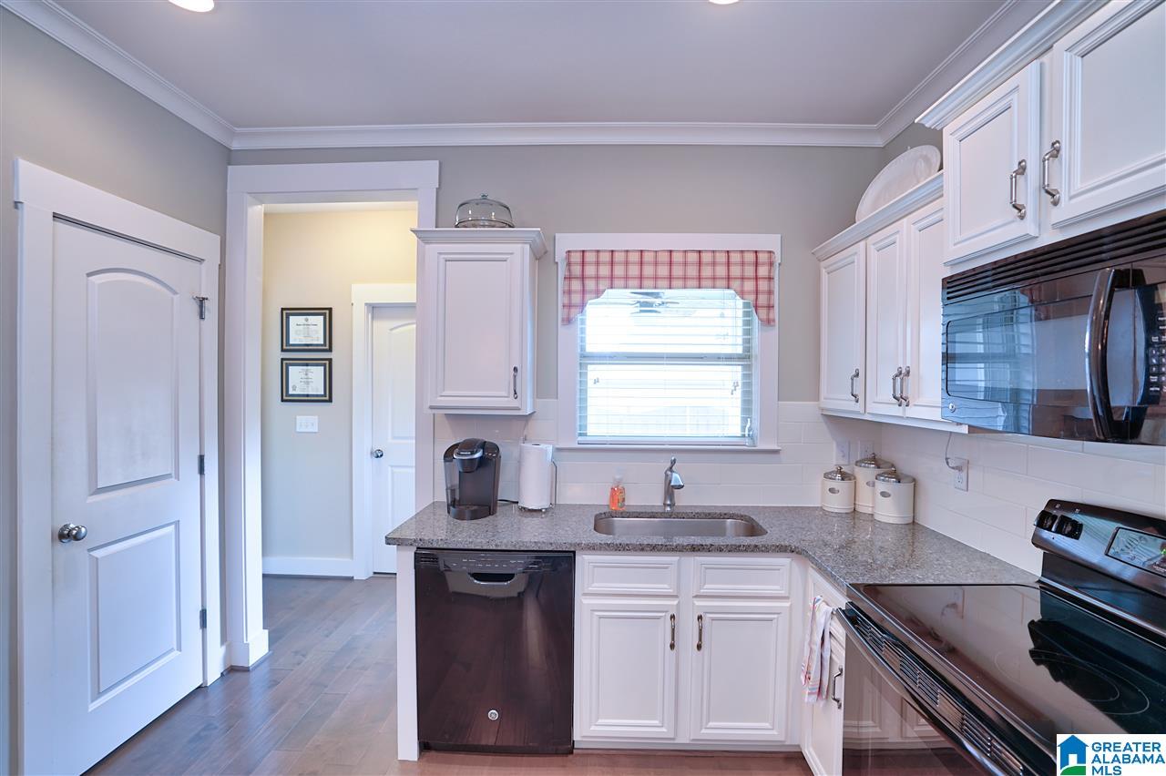 176 Lorrin Lane Sterrett, AL 35147 - Photo 16 of 33