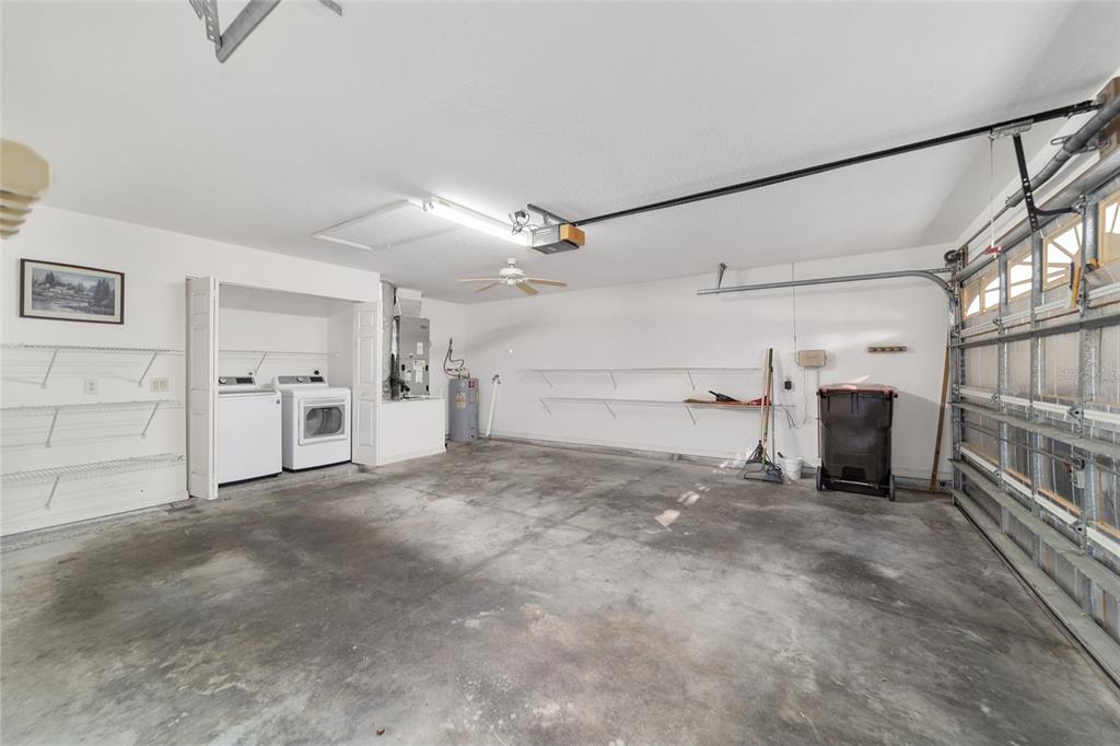 6241 Southwest 84th Place Ocala, FL 34476 - Photo 24 of 33 a view of a garage