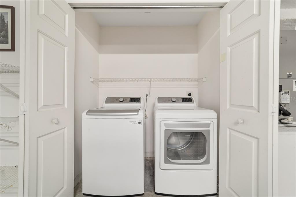 6241 Southwest 84th Place Ocala, FL 34476 - Photo 25 of 33 a utility room with dryer and washer