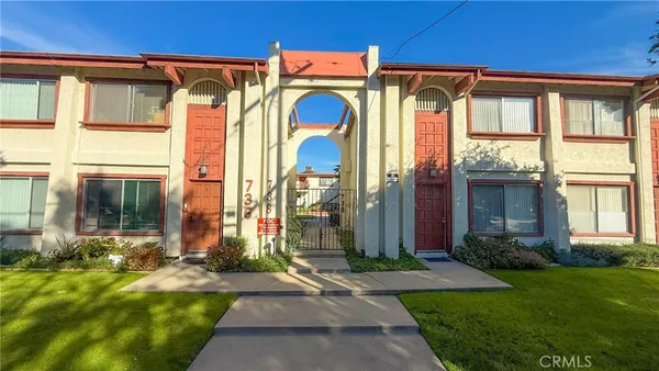 $518,000 | 736 South Chapel Avenue, Unit 1, Alhambra, CA 91801