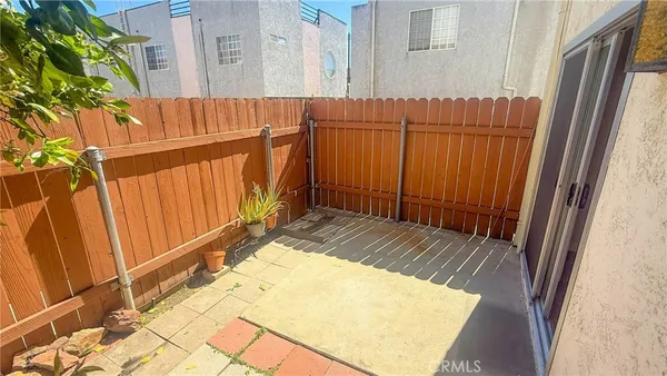 $518,000 | 736 South Chapel Avenue, Unit 1, Alhambra, CA 91801