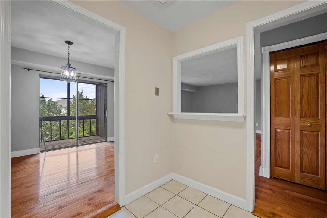 196 Old River Road, Unit 5F Lincoln, RI 02865 - Photo 7 of 21