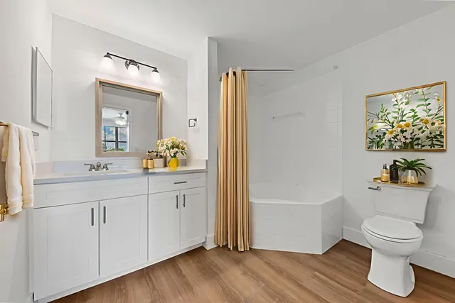 $329,900 | 2060 Greenview Shores Boulevard, Unit 323, Wellington, FL 33414