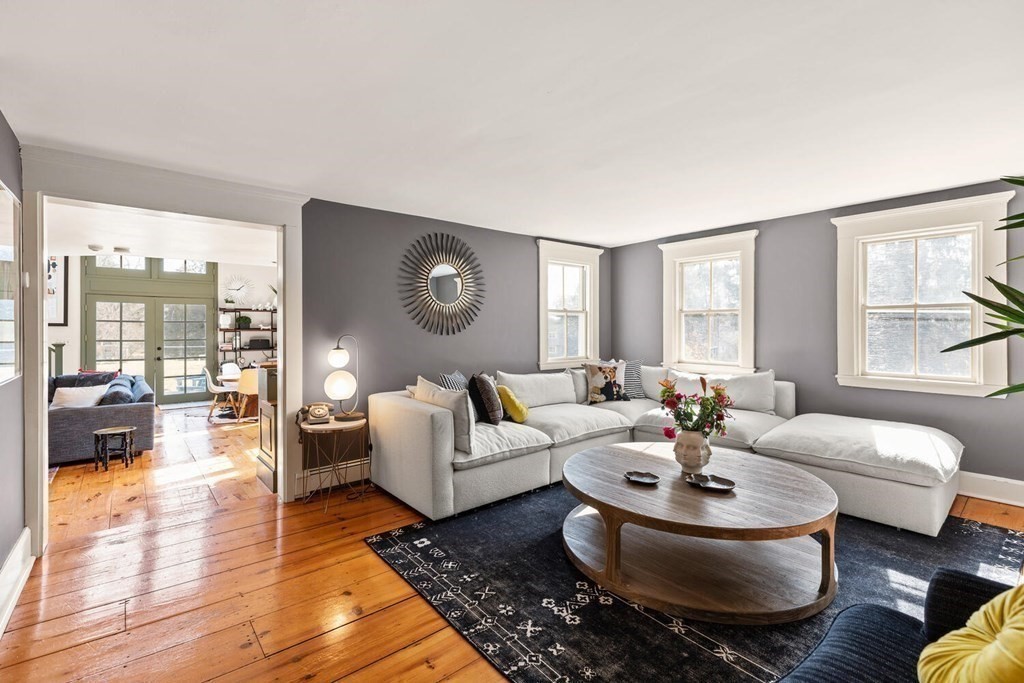 10 Brooks Road Wayland, MA 01778 - Photo 13 of 36 Gallery Image 13
