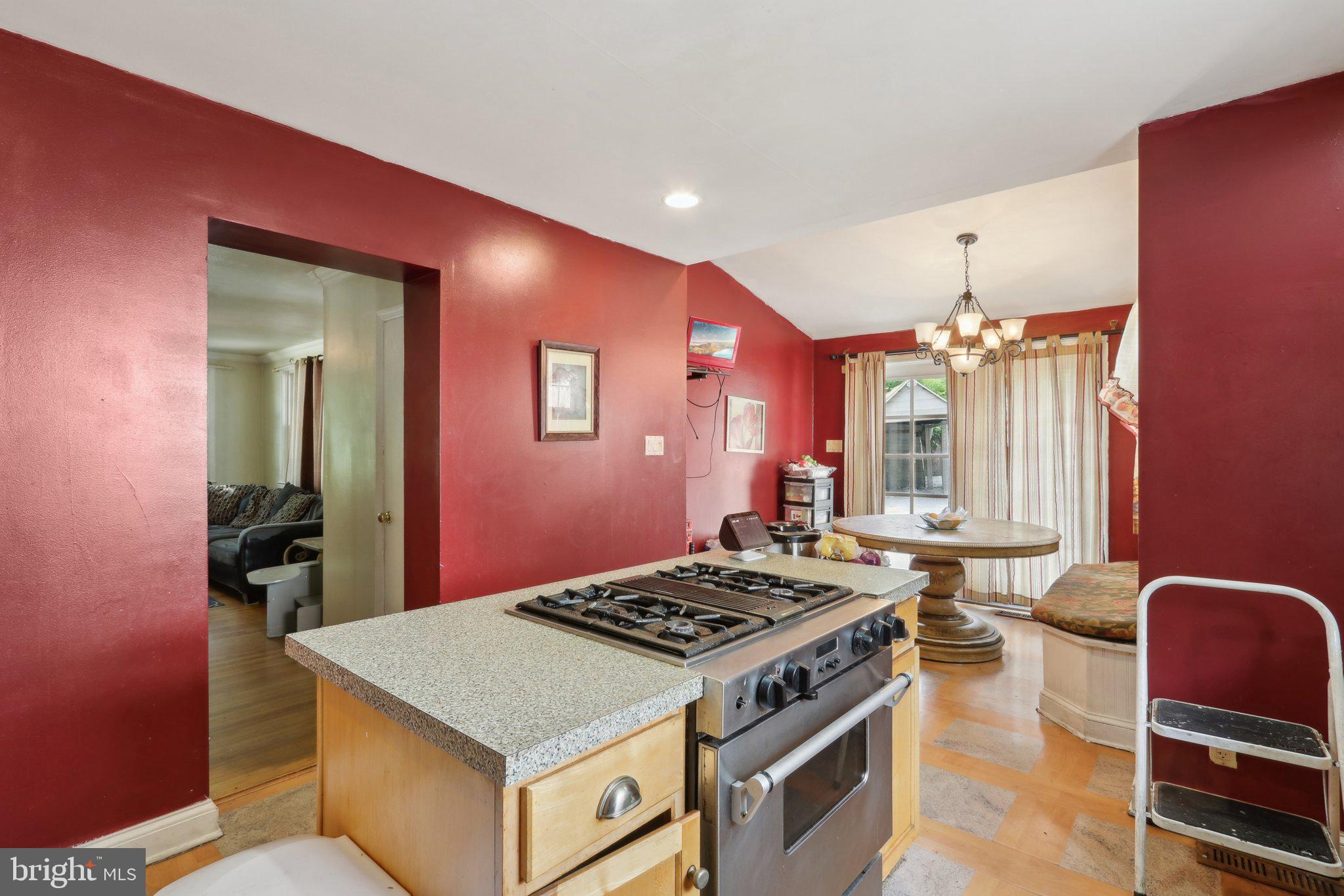 151 Kingston Road Cheltenham, PA 19012 - Photo 18 of 42