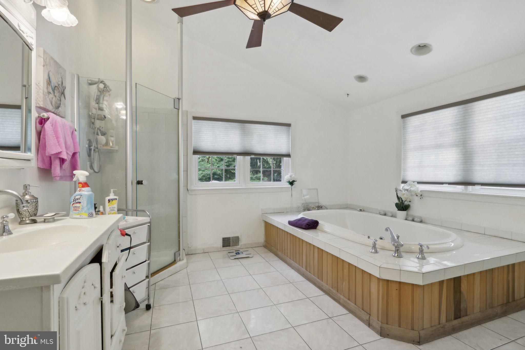151 Kingston Road Cheltenham, PA 19012 - Photo 24 of 42