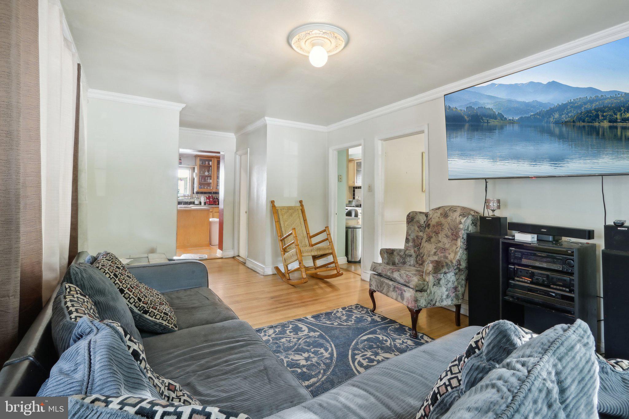 151 Kingston Road Cheltenham, PA 19012 - Photo 9 of 42