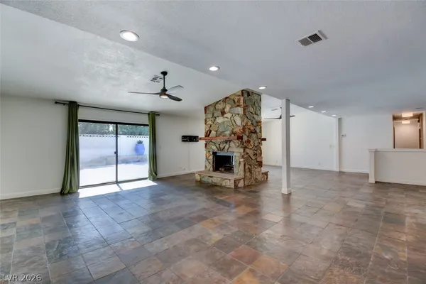 $2,995 | Undisclosed Address, Las Vegas, NV 89169