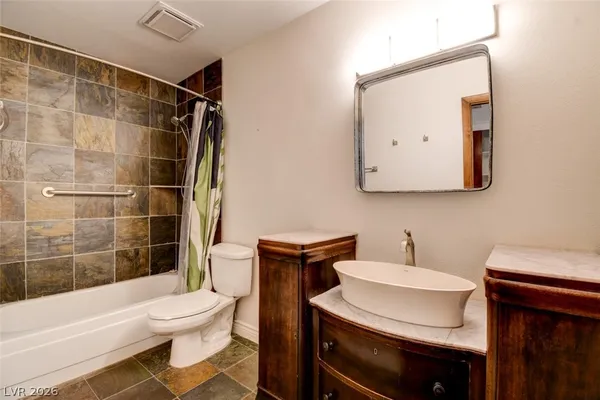 $2,995 | Undisclosed Address, Las Vegas, NV 89169