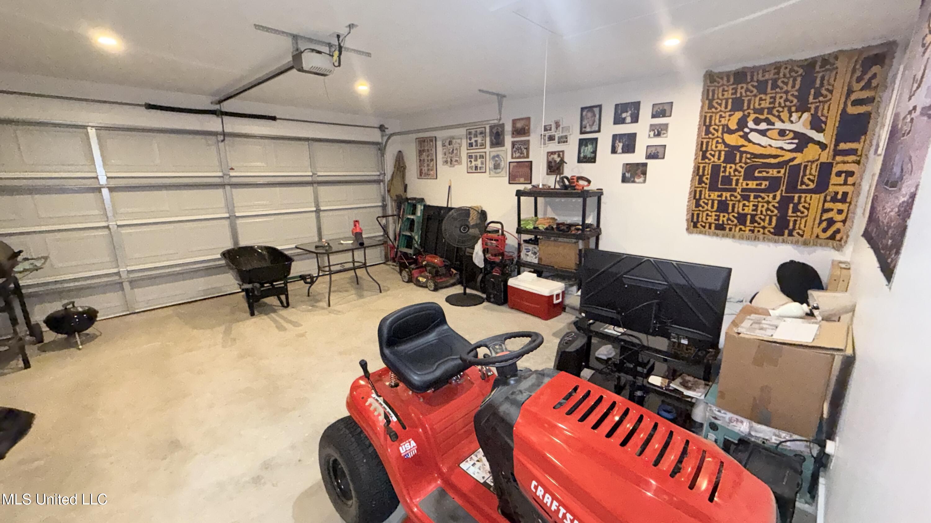 3887 Abby Lane Belden, MS 38826 - Photo 19 of 24 20251210_232533805_iOS