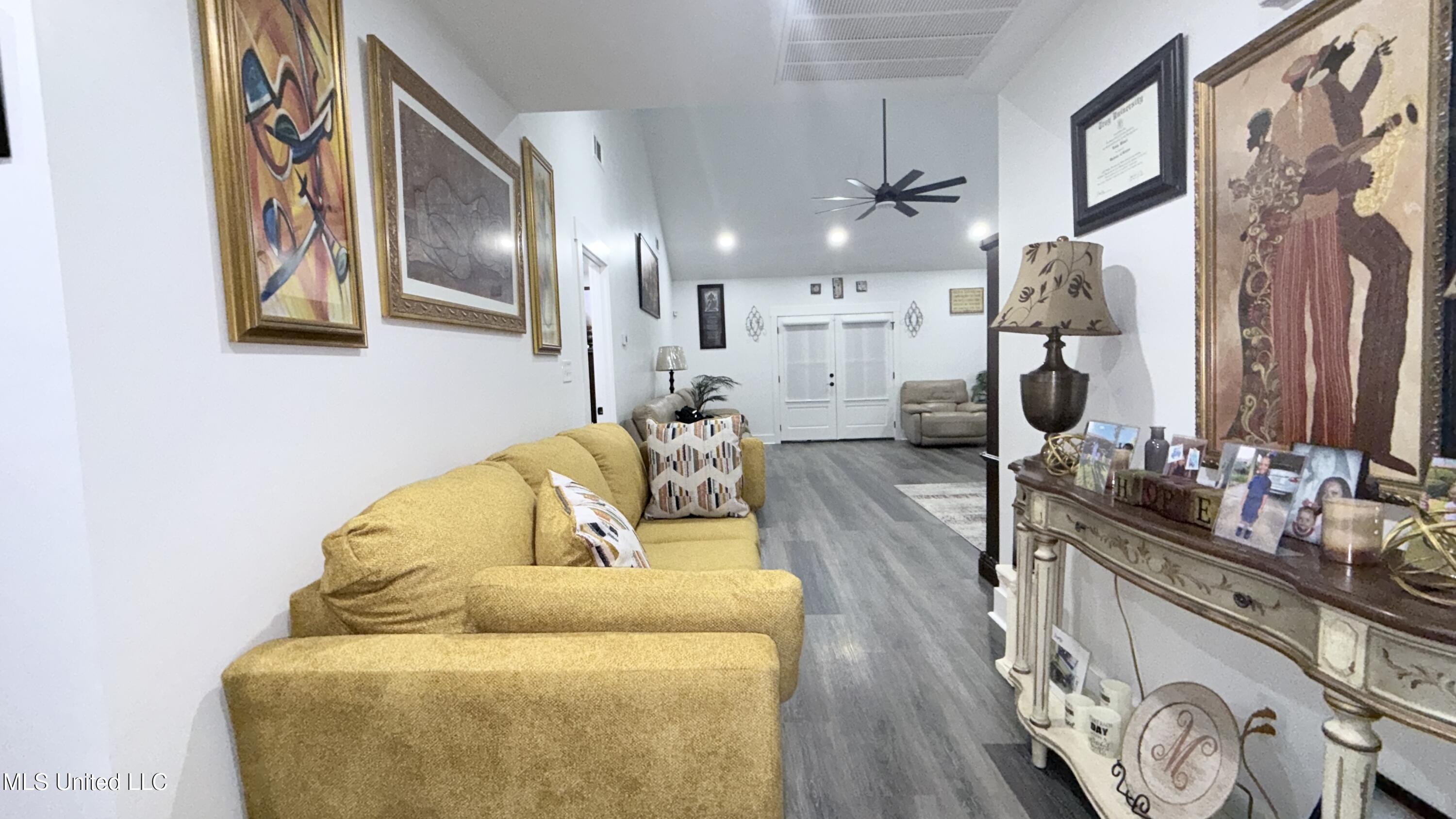 3887 Abby Lane Belden, MS 38826 - Photo 2 of 24 20251210_232148064_iOS