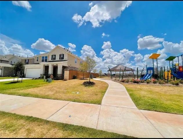 a view of a house with entertaining space