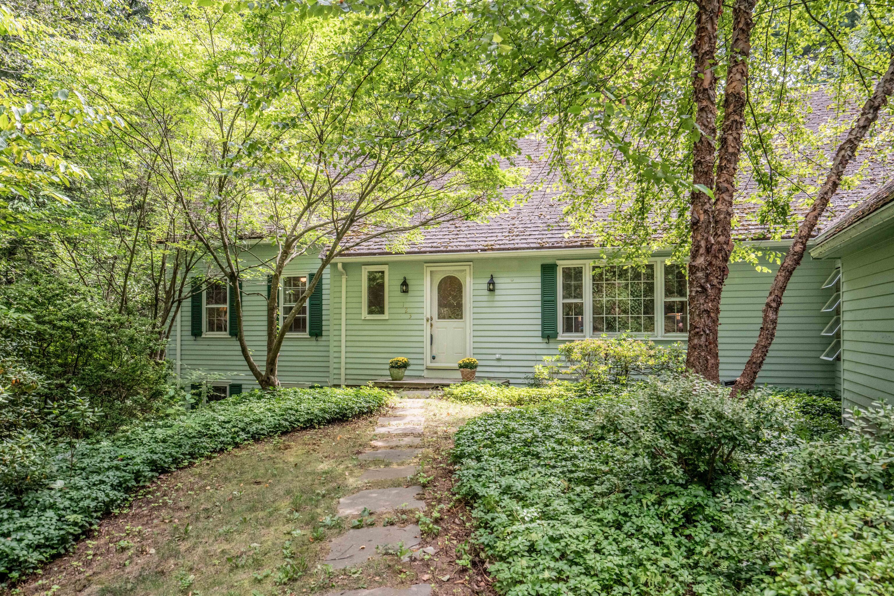 123 Reverknolls Avon, CT 06001 - Photo 1 of 1