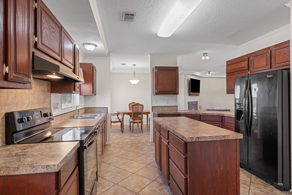 511 Kroll Road Harper, TX 78631 - Photo 9 of 32