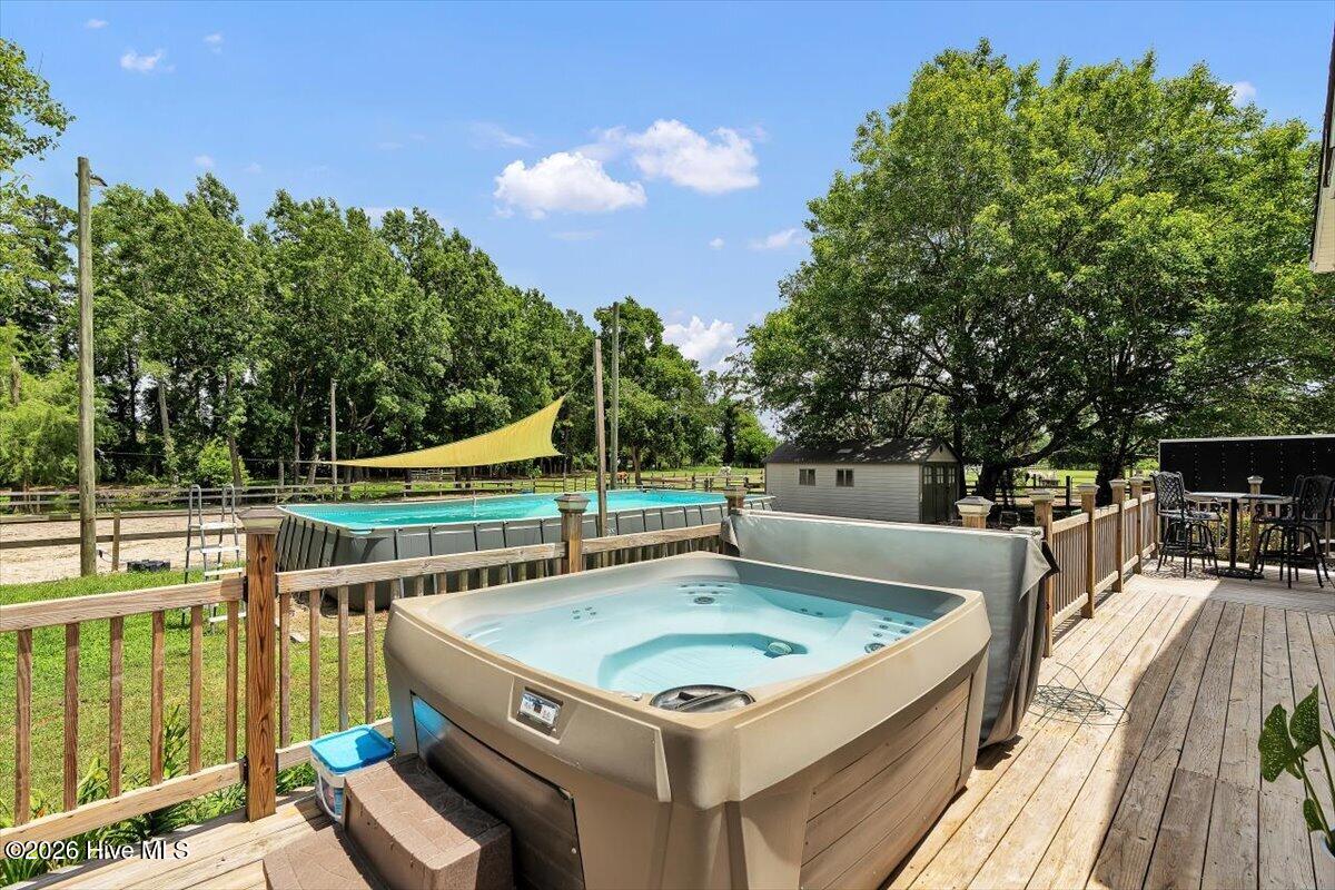 330 Lake Road Newport, NC 28570 - Photo 9 of 71