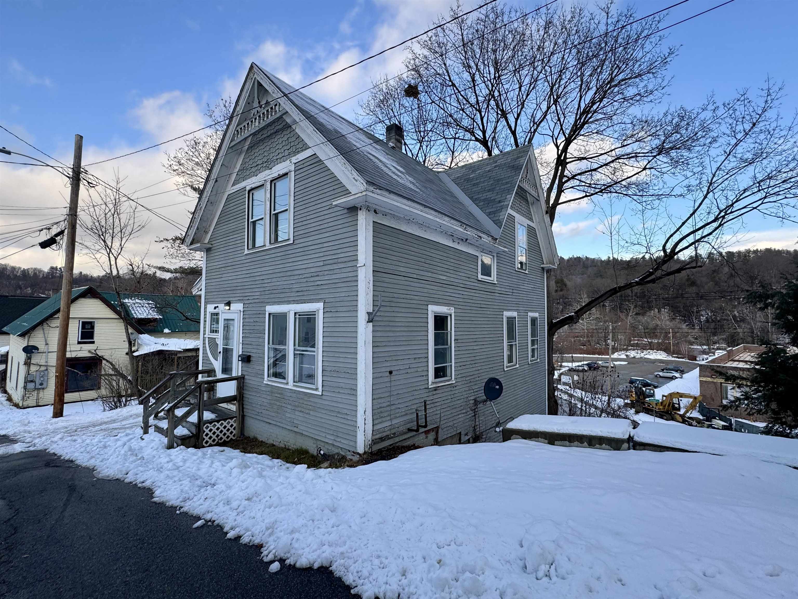 14 Ridgeway Street Springfield, VT 05156 - Photo 3 of 20